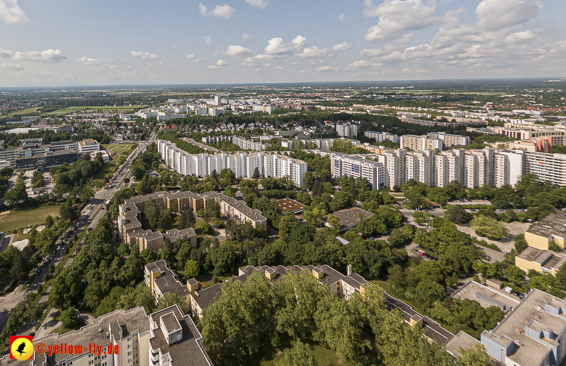07.06.2023 - Annette-Kolb-Anger, Perlach Stift und Aufstockung in der Kafkastraße in Neuperlach
